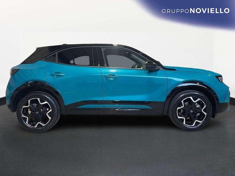 Nuova Opel Mokka 145 CV (106 kW) 2025 Verde SUV