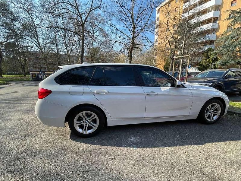Usata BMW 316 Comfort Edition 116 CV (85 kW) 2016 Bianco Station wagon
