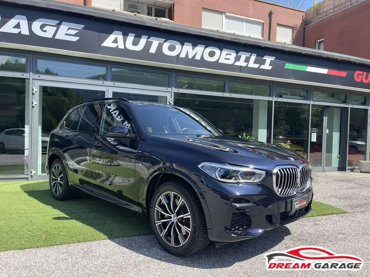 Usata BMW X5 M Sport 286 CV (210 kW) 2022 Carbonschwartz metallic SUV