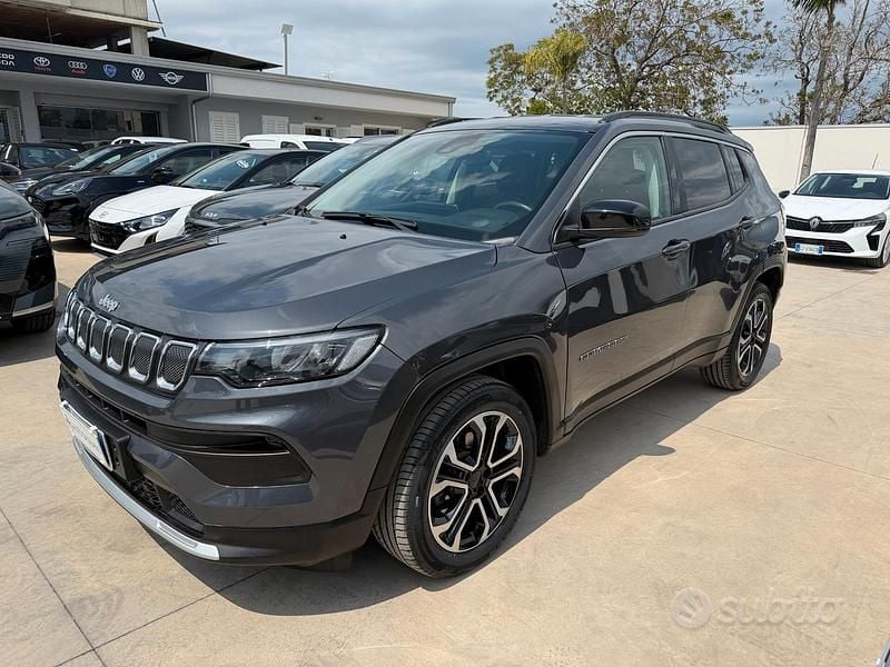 Usata Jeep Compass Limited 131 CV (96 kW) 2022 Grigio SUV