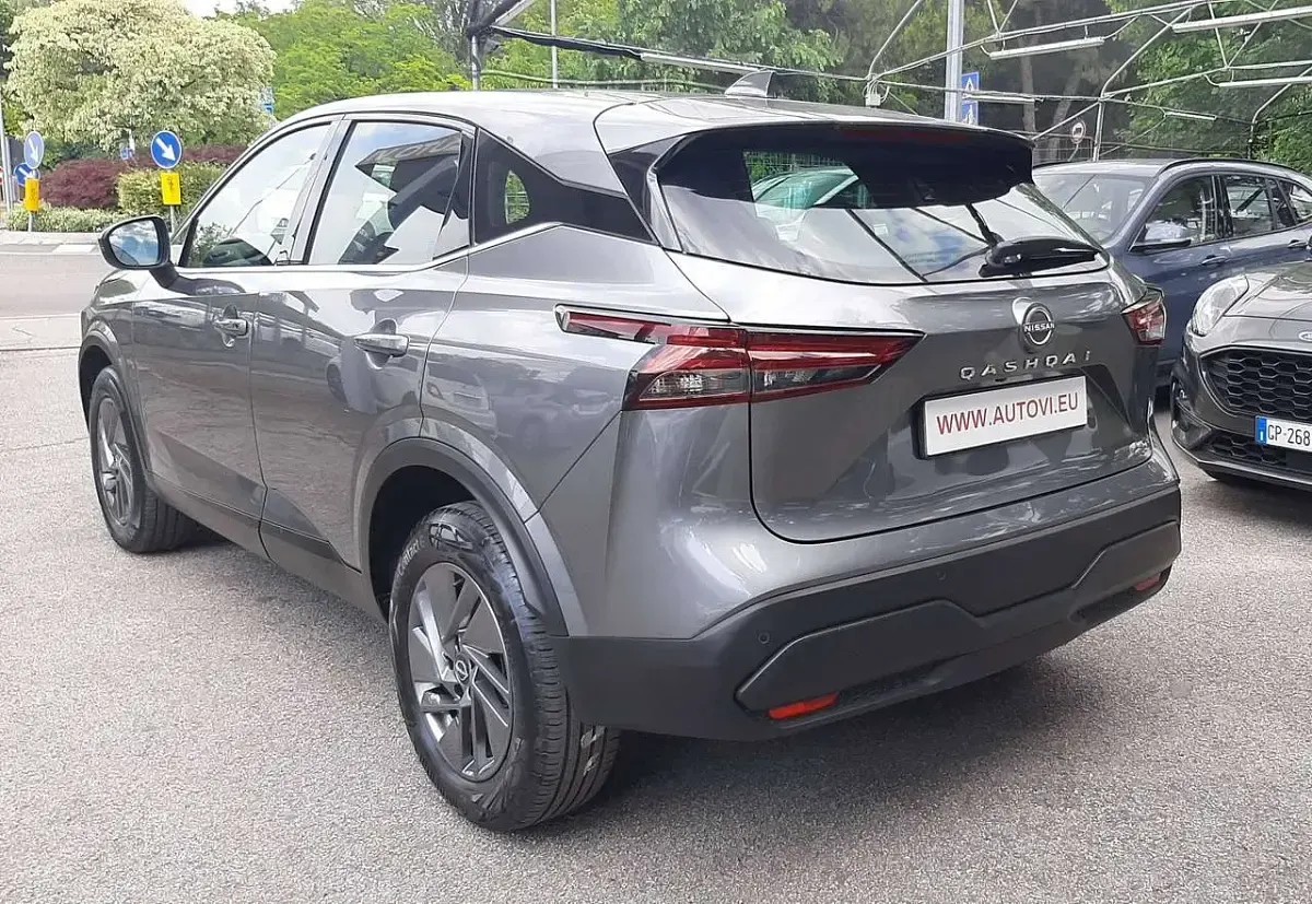Usata Nissan Qashqai 158 CV (116 kW) 2022 Grigio SUV