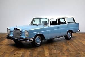 Blu Usata 1968 Mercedes 230 Station wagon | 169.000 € - Immagine 1/4