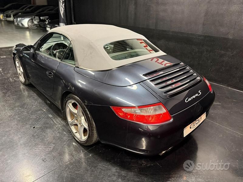 Usata Porsche 911 Carrera S Cabriolet 355 CV (261 kW) 2006 Blu Cabrio