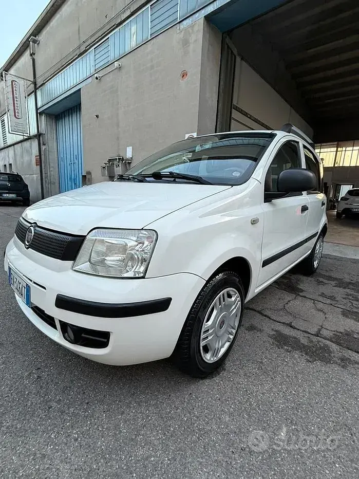 Usata Fiat Panda 77 CV (56 kW) 2012 Bianco Utilitaria