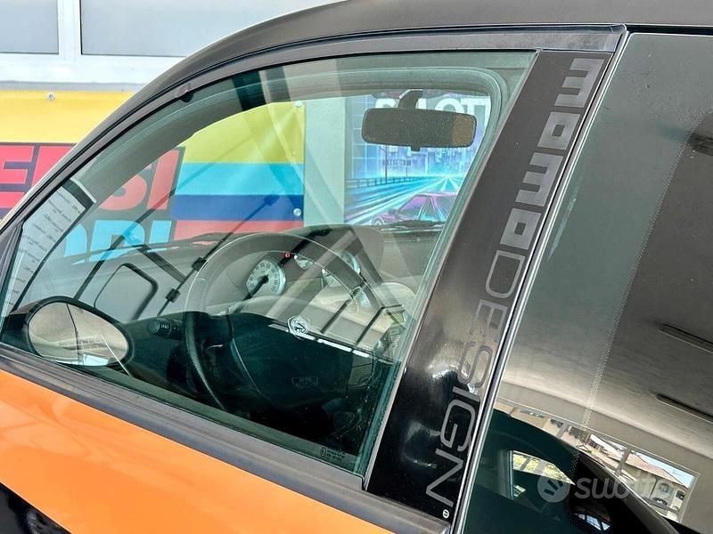 Usado Lancia Ypsilon 80 HP (58 kW) 2006 Laranja Citadino