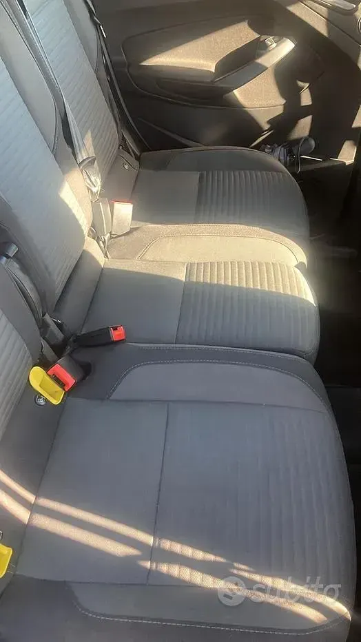 Usata Ford C-MAX 120 CV (88 kW) 2017 Grigio Monovolume