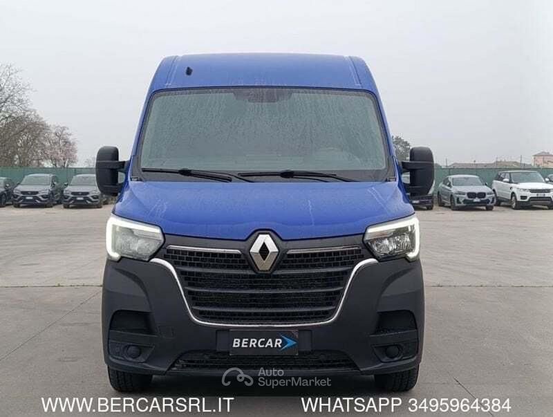 Usata Renault Master 135 CV (99 kW) 2022 Blu Monovolume