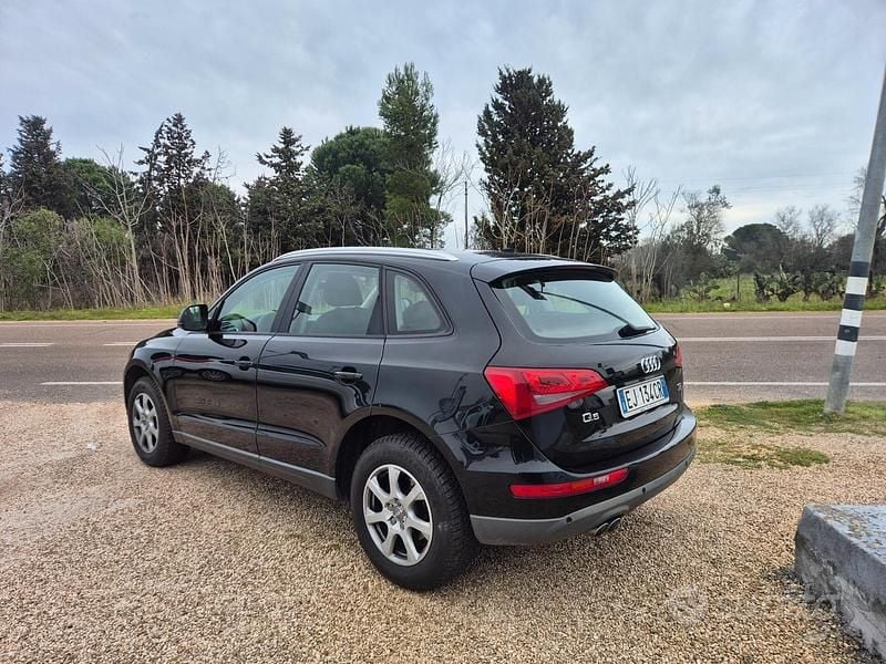 Usata Audi Q5 170 CV (125 kW) 2011 Nero SUV