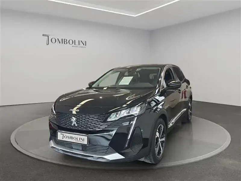 Usata Peugeot 3008 Allure 131 CV (96 kW) 2022 Nero SUV