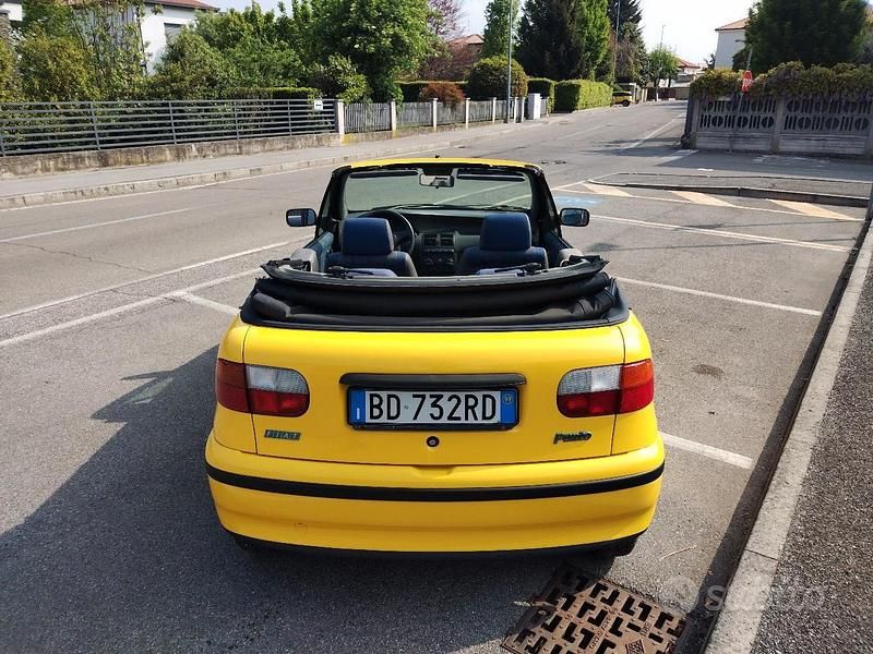 Usata Fiat Punto Cabriolet 86 CV (63 kW) 1999 Cabrio
