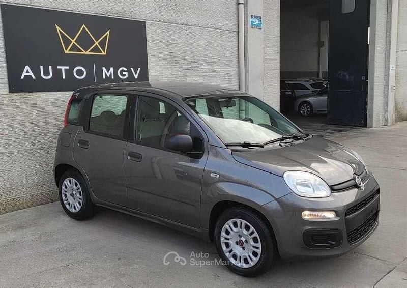 Usata Fiat Panda S 69 CV (50 kW) 2022 Grigio Utilitaria