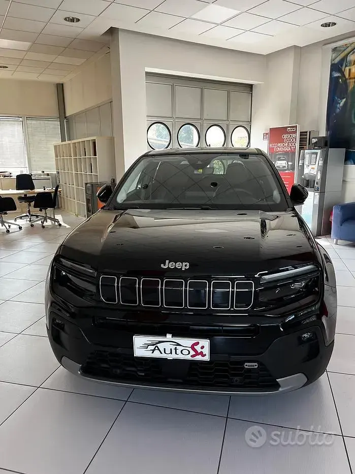 Usata Jeep Avenger Summit 101 CV (74 kW) 2023 Nero SUV