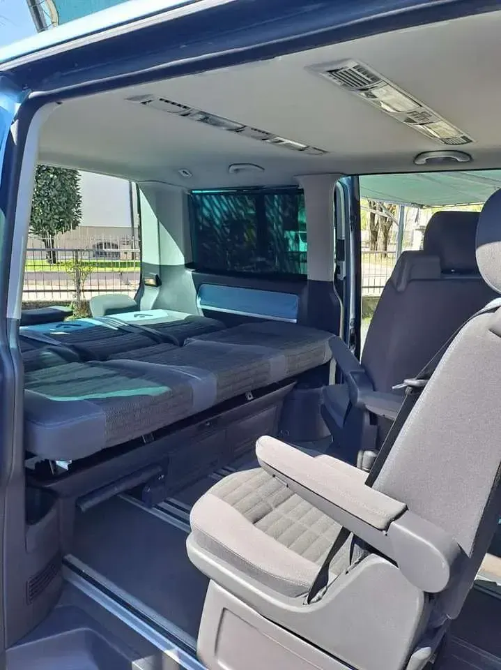 Usata VW Multivan Highline 131 CV (96 kW) 2007 Azzurro Monovolume