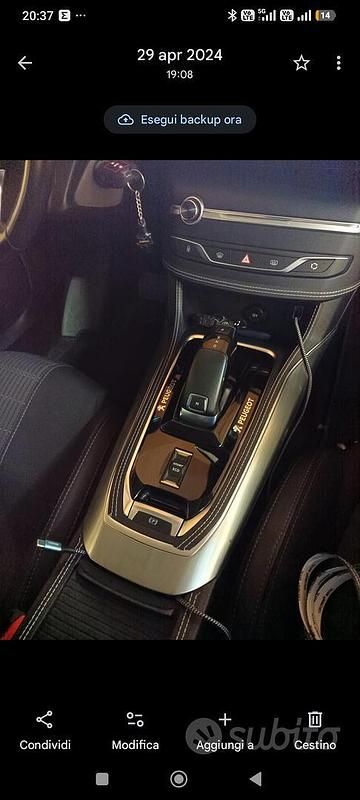 Usata Peugeot 308 SW 131 CV (96 kW) 2018 Nero Station wagon