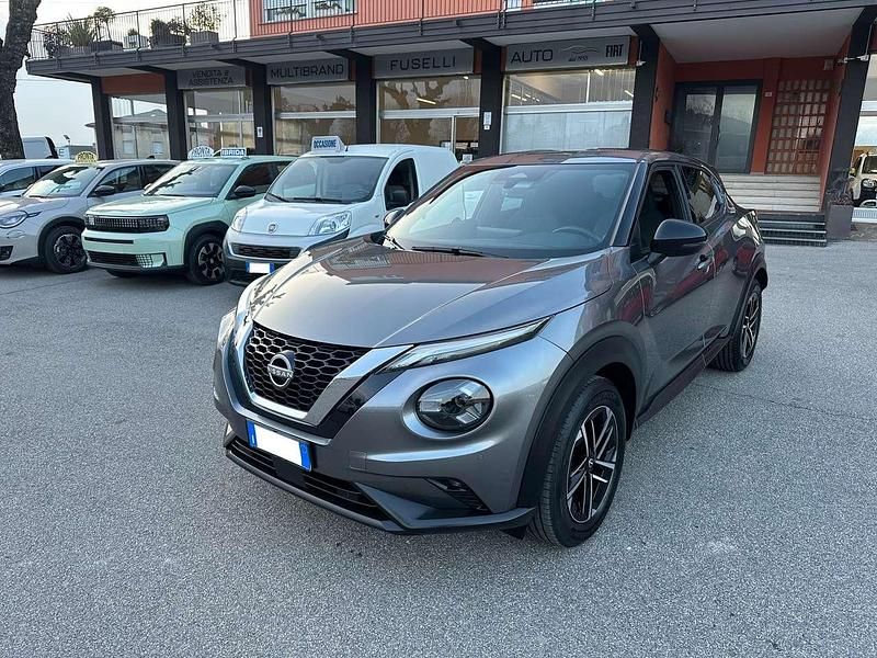 Usata Nissan Juke N-Connecta 114 CV (83 kW) 2025 Grigio SUV