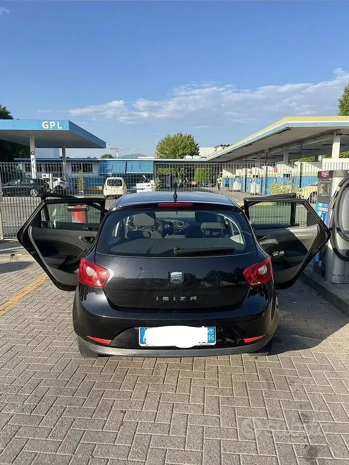 Usata Seat Ibiza 69 CV (50 kW) 2009 Nero Berlina