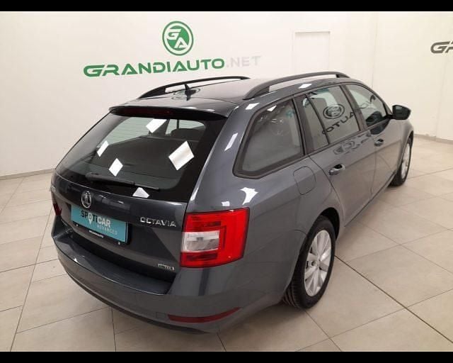 Usata Skoda Octavia G-TEC Ambition 110 CV (80 kW) 2018 Argento Station wagon