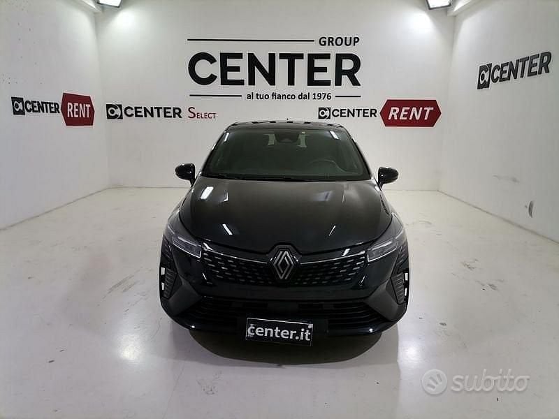 Usata Renault Clio V Techno 145 CV (106 kW) 2024 Nero Berlina
