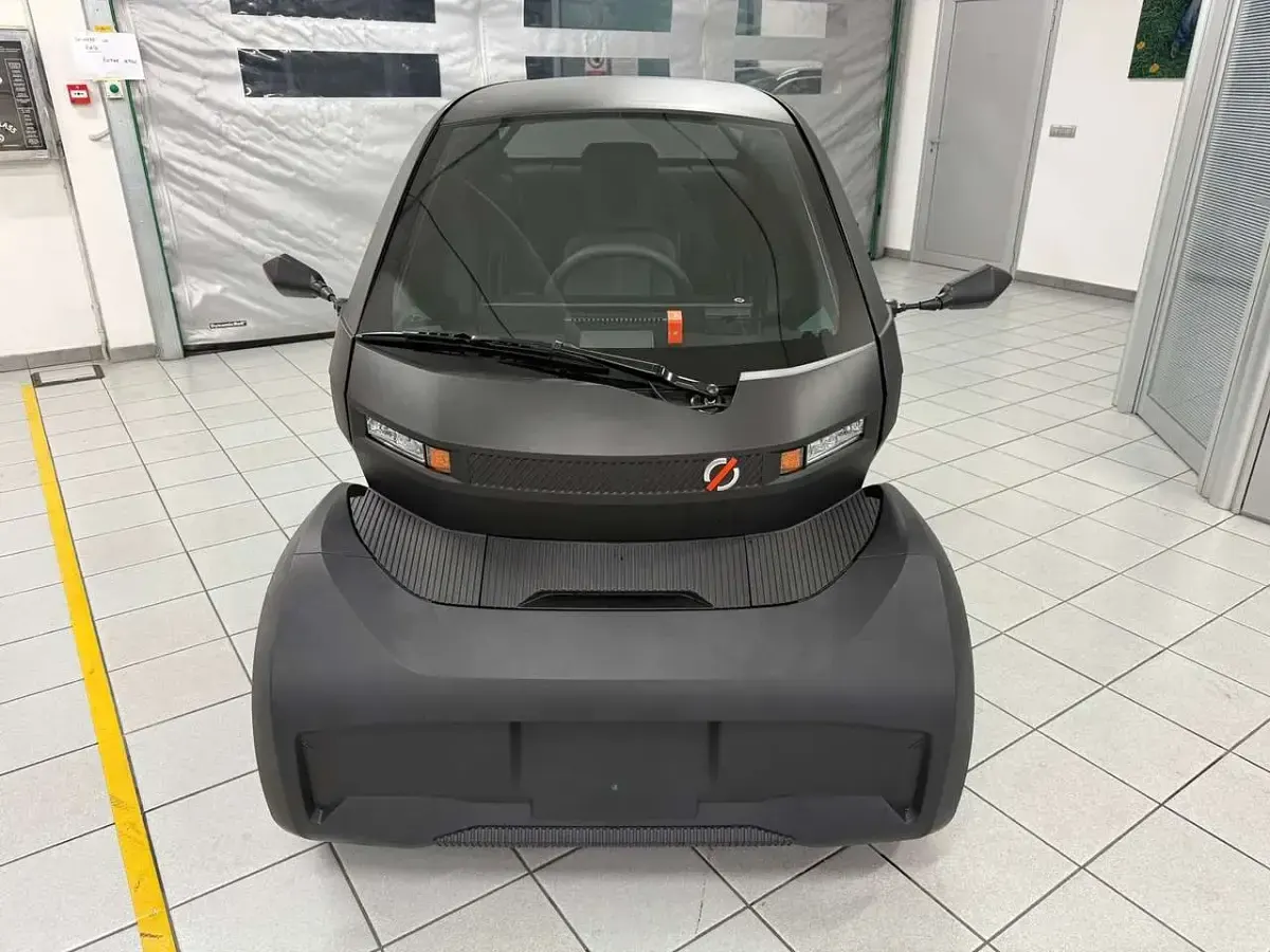 Nuova Mobilize Duo 2025 Nero Utilitaria