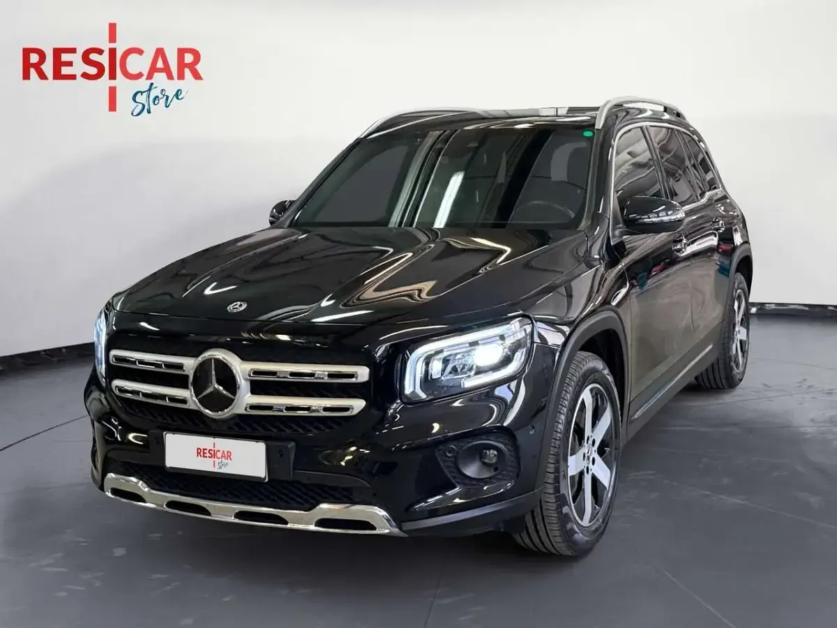 Usata Mercedes GLB200 150 CV (110 kW) 2021 Nero SUV