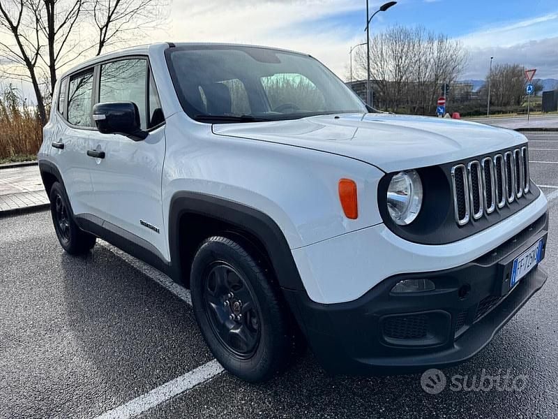 Usata Jeep Renegade Sport 110 CV (80 kW) 2016 Bianco SUV