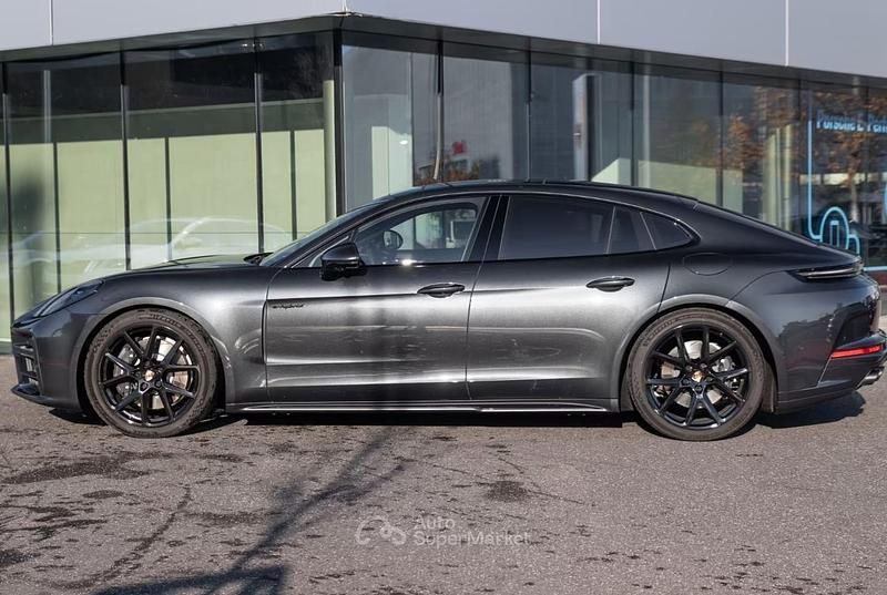 Usata Porsche Panamera 4 E-Hybrid Executive Executive 462 CV (339 kW) 2024 Grigio Utilitaria