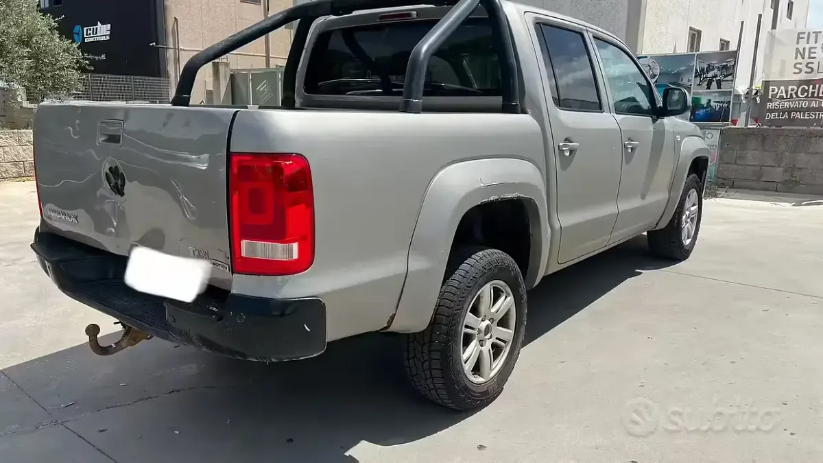 Usata VW Amarok 163 CV (119 kW) 2012 Grigio Pick-up