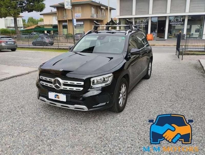 Usata Mercedes GLB180 116 CV (85 kW) 2023 Nero SUV
