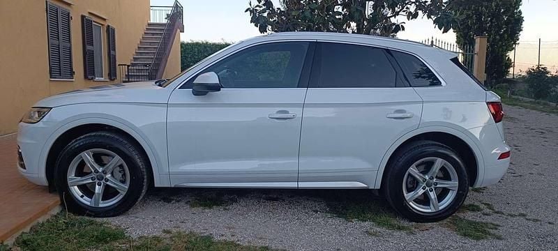 Usata Audi Q5 Business 190 CV (139 kW) 2019 Bianco SUV