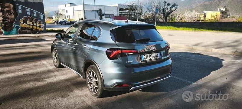 Usata Fiat Tipo Cross 95 CV (69 kW) 2023 Blu Berlina