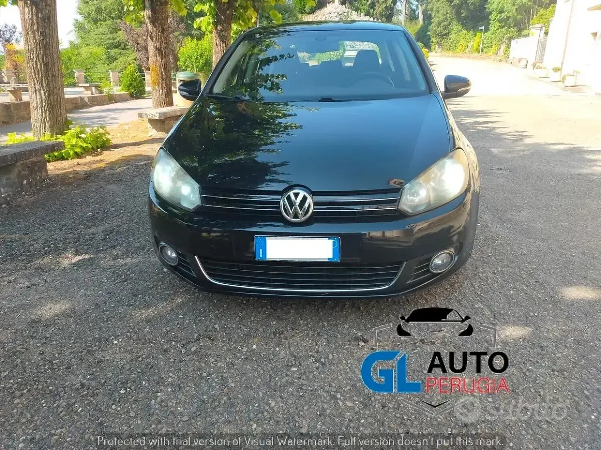 Usata VW Golf VI Highline 110 CV (80 kW) 2010 Nero Utilitaria