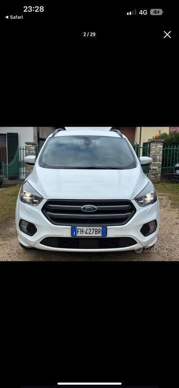 Usata Ford Kuga S 120 CV (88 kW) 2017 Bianco SUV