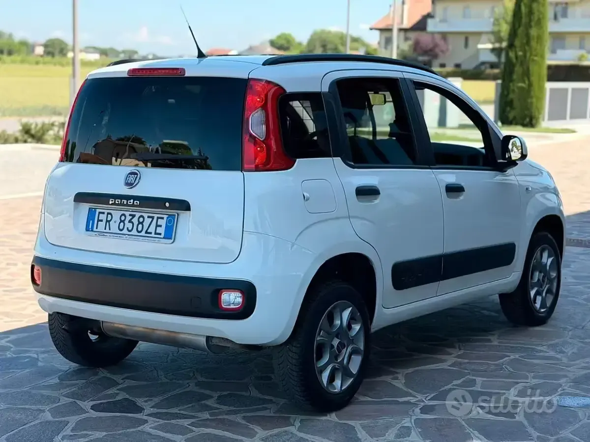 Usata Fiat Panda 4x4 80 CV (58 kW) 2018 Bianco Utilitaria