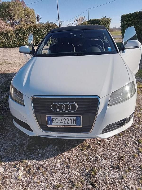 Usata Audi A3 Cabriolet 140 CV (102 kW) 2010 Bianco Cabrio