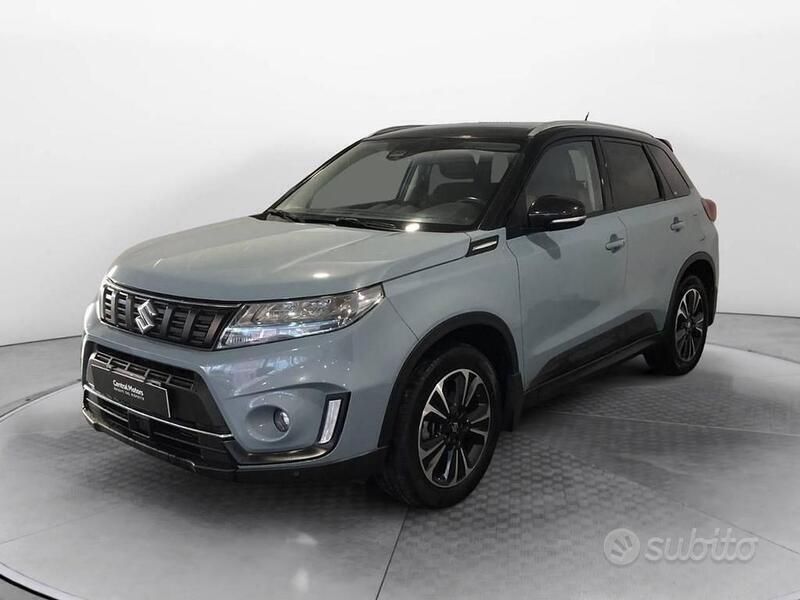 Usata Suzuki Vitara 129 CV (94 kW) 2020 Grigio SUV