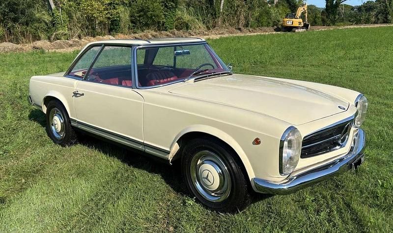 Usata Mercedes 230 150 CV (110 kW) 1964 Beige Cabrio