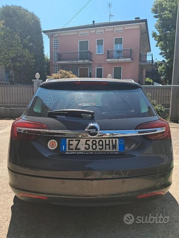 Usata Opel Insignia 131 CV (96 kW) 2015 Grigio Station wagon