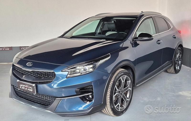 Usata Kia XCeed Style 140 CV (102 kW) 2020 Blu SUV