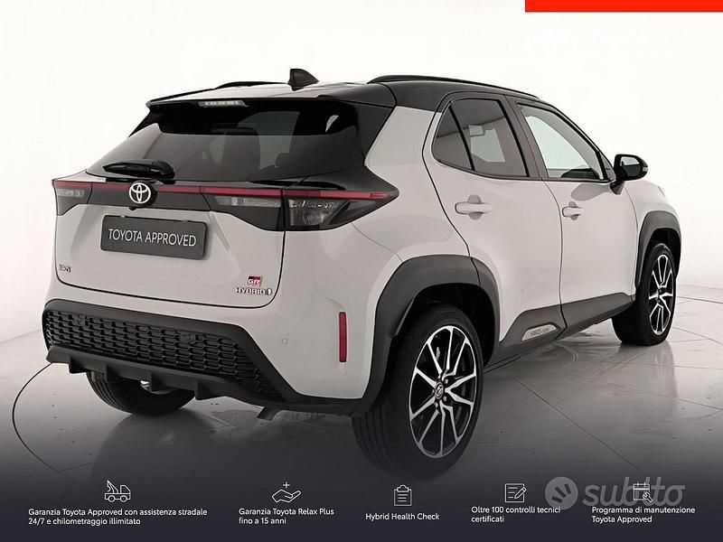 Usata Toyota Yaris Cross Sport 116 CV (85 kW) 2023 Grigio SUV