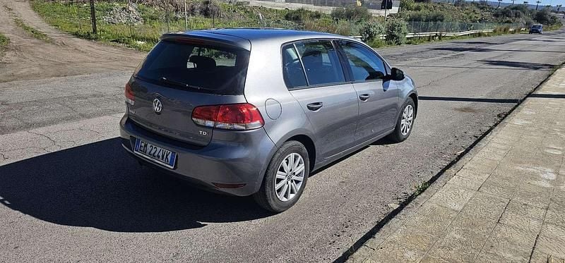 Usata VW Golf VII Comfortline 105 CV (77 kW) 2012 Berlina