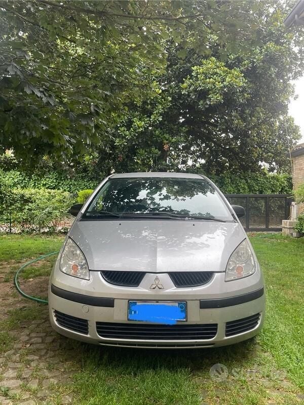Usata 2008 Mitsubishi Colt Due volumi | 800 € - Immagine 1/4