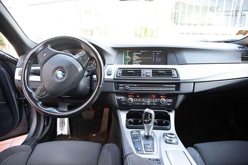Usata BMW 520 M Sport 184 CV (135 kW) 2012 Grigio Berlina