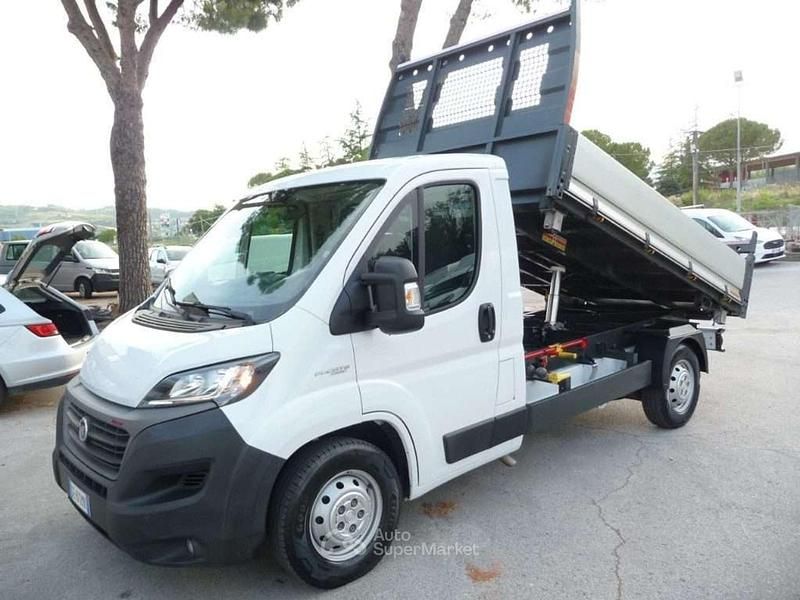 Usata Fiat Ducato 160 CV (117 kW) 2021 Bianco Furgone