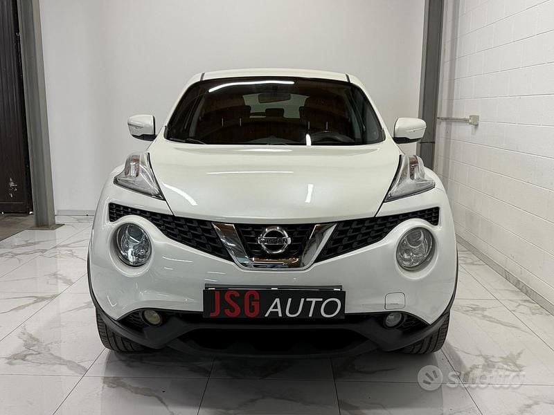 Usata Nissan Juke Acenta 110 CV (80 kW) 2016 Bianco SUV