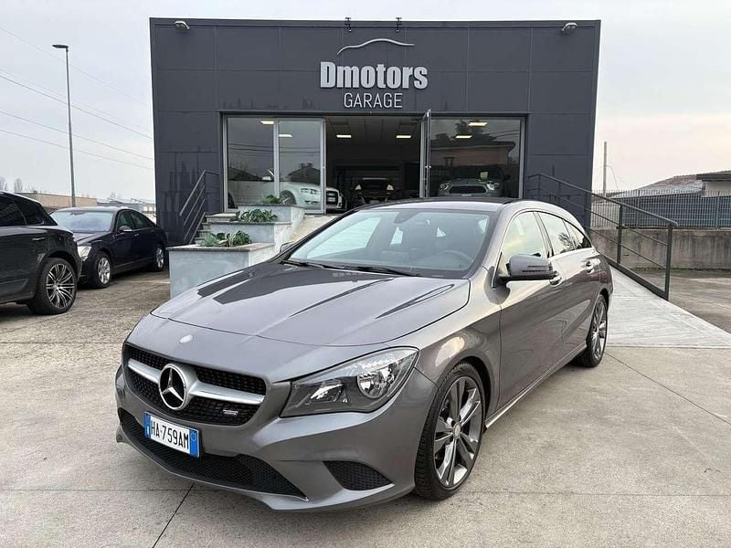Usata Mercedes CLA200 Shooting Brake 136 CV (100 kW) 2015 Grigio Station wagon