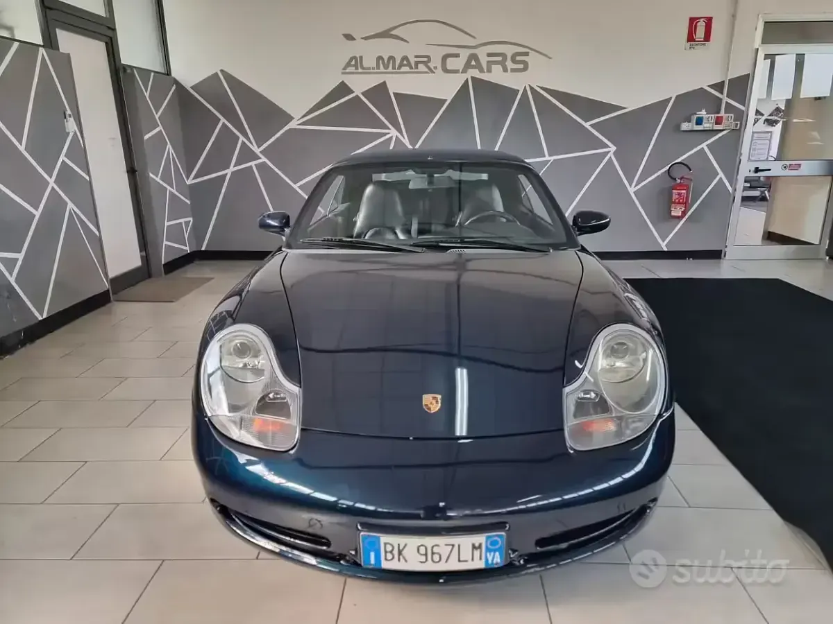 Usata Porsche 911 Carrera Cabriolet 300 CV (220 kW) 2000 Blu Cabrio