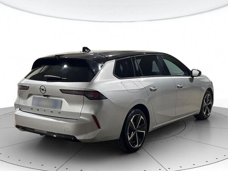 Usata Opel Astra S 131 CV (96 kW) 2025 Grigio artense Station wagon
