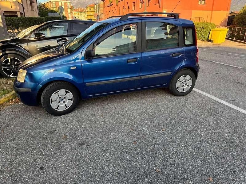Usata Fiat Panda Dynamic 60 CV (44 kW) 2004 Blu/azzurro Utilitaria