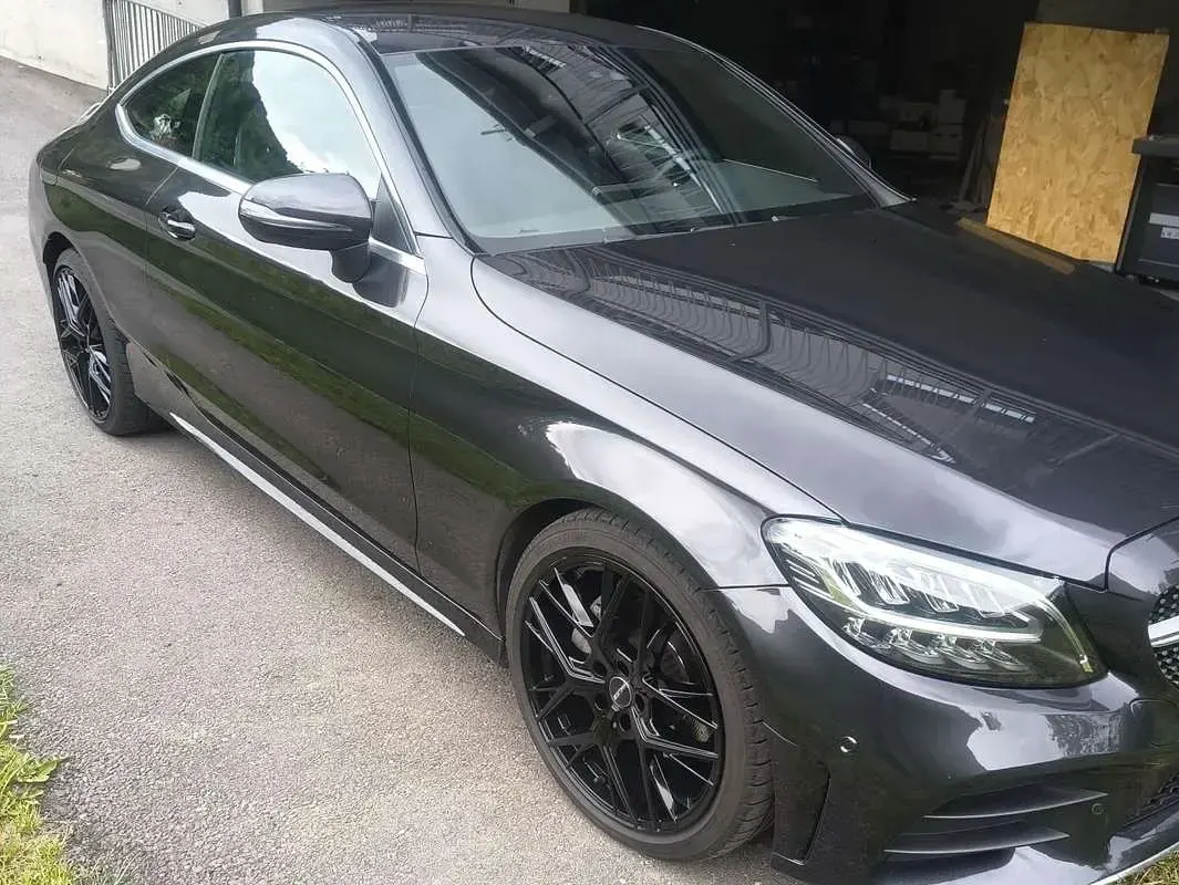 Usata Mercedes C220 194 CV (142 kW) 2021 Grigio Coupé