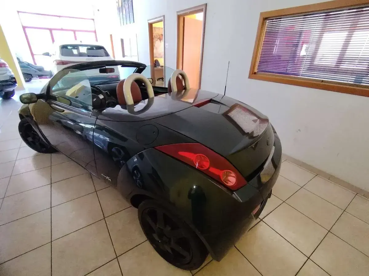 Usata Ford StreetKa 95 CV (69 kW) 2005 Verde Cabrio